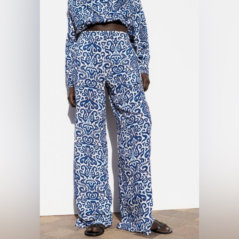 ZARA Blue White Ikat Print Wide Leg Pants Size M Made in Turkey